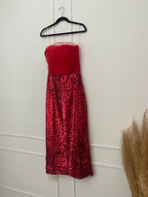 Load image into Gallery viewer, Tulle + sequin
