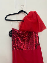 Load image into Gallery viewer, Vestido largo rosa con rojo moño tulle
